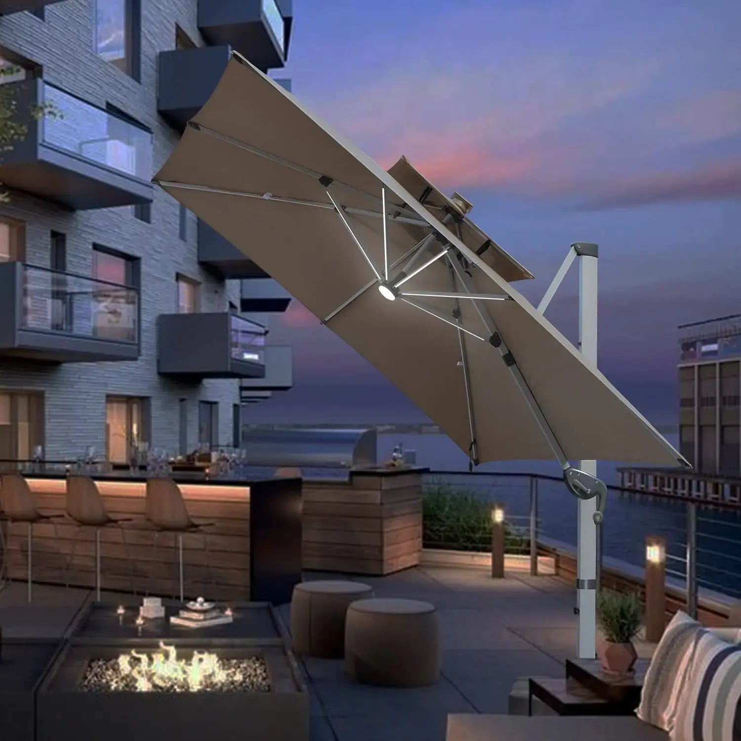 SkyShade™ Solenergi-drevet LED-parasoll